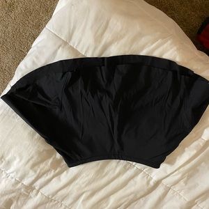 Black Athleta Skirt Medium (W27-W28) with built in spandex underneath.